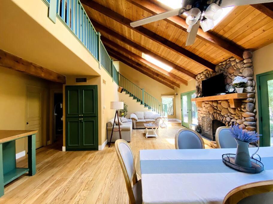 Sequoia Cabin By The River Three Rivers Eksteriør billede
